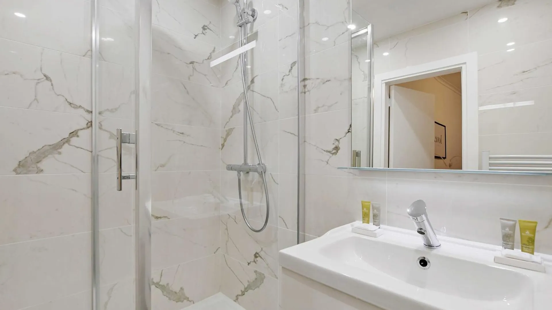Charming Apartment - 1Br-4P- Gare De L'Est Paříž
